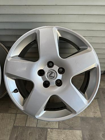 Диски: Литые Диски R 18 Lexus, Комплект, отверстий - 5, Б/у — 9