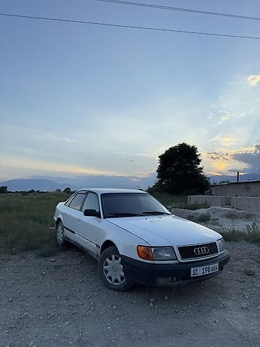 аудио касеты: Audi 100: 1991 г., 2 л, Механика, Бензин, Седан — 1