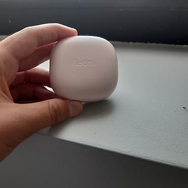hoco eq34 plus: Беспроводные наушники Redmi (TWS) в компактном кейсе, цвет – — 3