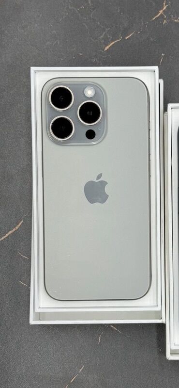 Apple iPhone: IPhone 15 Pro, Б/у, 256 ГБ, Natural Titanium, Коробка, 91 %
