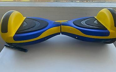 Özünü balanslayan elektrikli hoverboard/skeytbord - Dizayn: Sarı-mavi