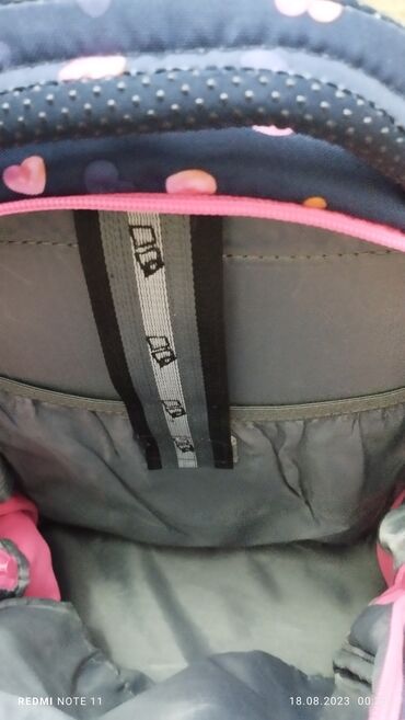 Рюкзаки: Продаю рюкзак для девочек! Ортопед, б/у, в отличном состоянии (не — 10