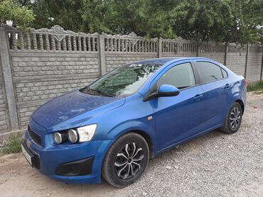 волга газ 2410: Chevrolet Aveo: 2014 г., 1.6 л, Автомат, Газ