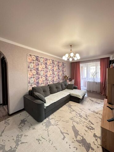 3 комнатная квартира 104 серии бишкек: 3 комнаты, 60 м², 3 этаж, Евроремонт
