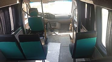 ли 9 авто: Автобус, Volkswagen, 2004 г., 2.9 л, до 15 мест — 2
