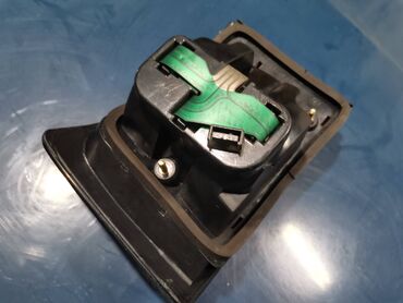 Auto delovi: Stop lampa desna Lada 111,112 kompletna sa stampanom plocom. Novo — 6