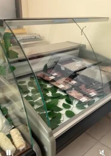 Restoran mebeli: Vitrin soyuducu satilir 650 azn. Unvan Razin Nigaz