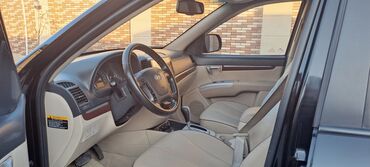 Hyundai: Hyundai Santa Fe: 2.7 l | 2008 il Krossover — 10