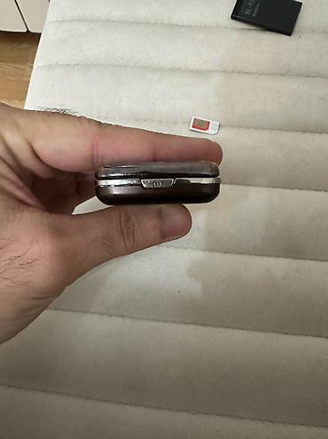 xbox series 360: Nokia 8 Sirocco — 6