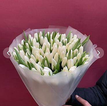 Букеты из живых цветов: - Профессиональная флористическая сборка и гармоничные цветовые — 28