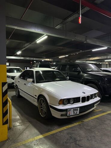 BMW: BMW 5 series: 1994 г., 3.2 л, Механика, Бензин, Седан