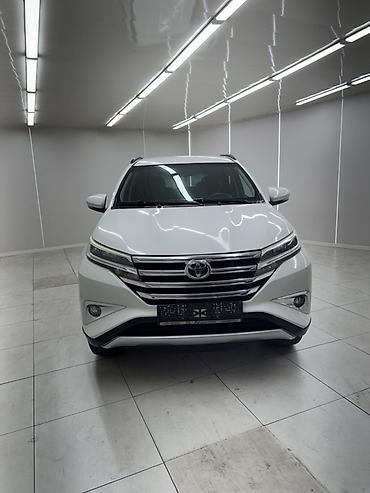 таёта раш: Toyota Rush: 2021 г., 1.5 л, Автомат, Бензин, Кроссовер — 1