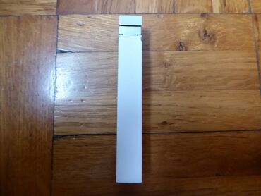 Upaljači i prateća oprema: Elektronski upaljač, Novo — 2
