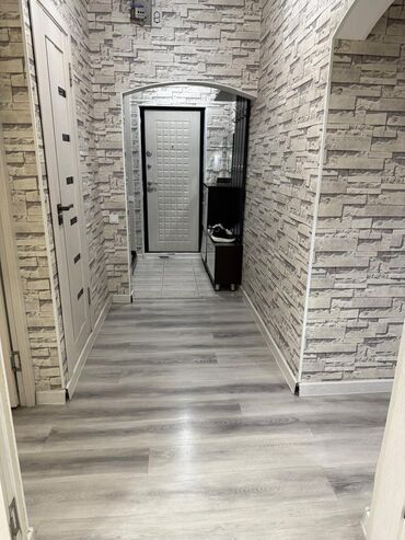 дом 12 мкр: 3 комнаты, 76 м², 106 серия, 5 этаж, Косметический ремонт