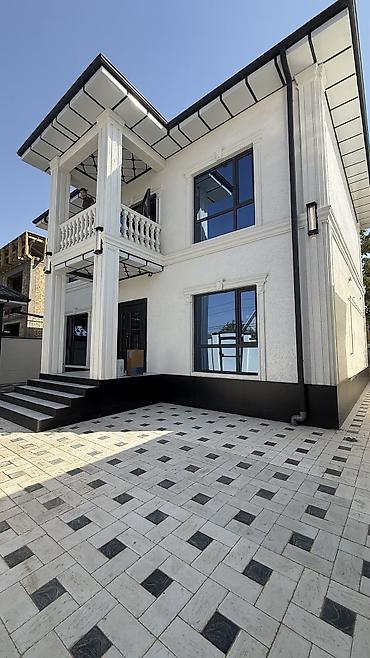 Новый современный дом в Ак-Орго, широкая улица. Параметры: - 2 этажа at lalafo.kg Новый современный дом в Ак-Орго, широкая улица. Параметры: - 2 этажа