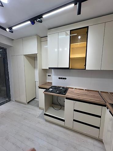 Кухонные гарнитуры: Кухонный гарнитур — 22