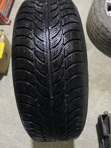 Disk təkərlər: İşlənmiş Disk təkər Mercedes-Benz 165 / 65 / R 15, 5 Boltlu