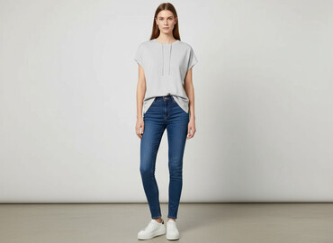 new yorker krótkie spodenki dresowe: New Look, Women's blouse, size S