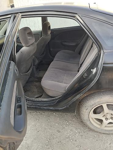 Toyota: Toyota Avensis: 2001 г., 2 л, Механика, Бензин — 6