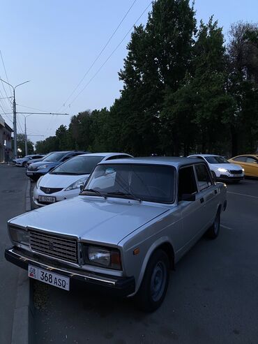 ВАЗ (ЛАДА) 2107: 2011 г., 1.6 л, Механика, Бензин, Седан