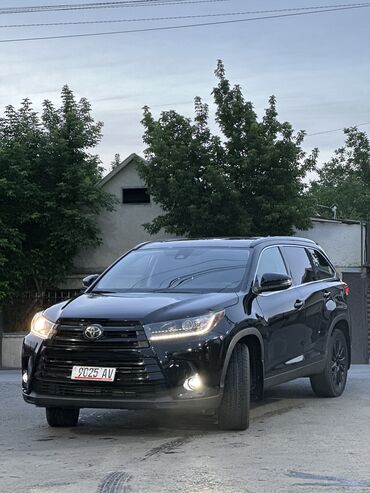 Toyota: Toyota Highlander: 2019 г., 3.5 л, Типтроник, Бензин, Кроссовер
