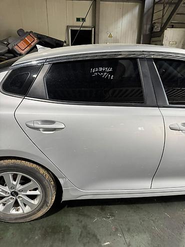 kna: Дверь Задняя правая Kia, Б/у, Оригинал — 2