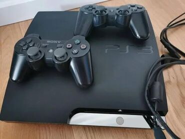 playstation pultlari: Ps3 Slim 500Gb icinde 45 oyun üstünde 2 pult kabelleri. Pultdar