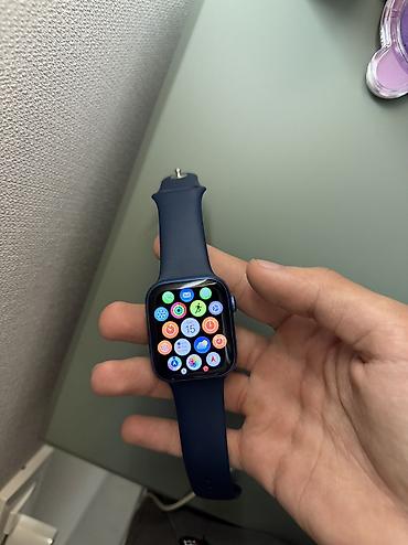 honor smart: Apple watch 7/45mm,saat əla vəziyyətdədir,üzərində qoruyucu plyonkayla — 2