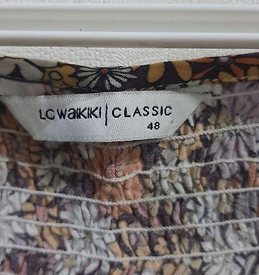 Женская обувь: LC Waikiki Classic qadın bluzası - Model: LC Waikiki | Classic - — 2
