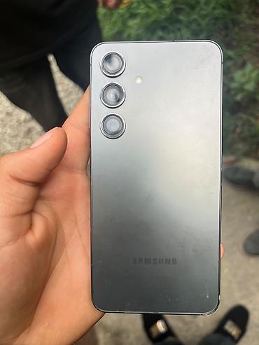 samsung galaxy a8: Samsung Galaxy S24, 256 GB, rəng - Qara, Simsiz şarj — 3