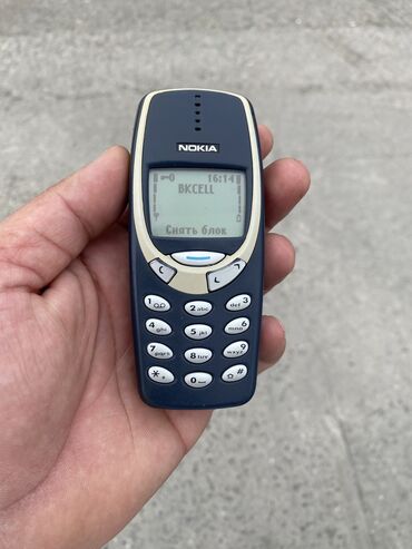 6100 nokia: Nokia 3310, Düyməli