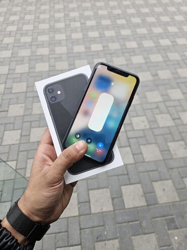 Apple iPhone: IPhone 11, 128 GB, Jet Black, Barmaq izi, Face ID