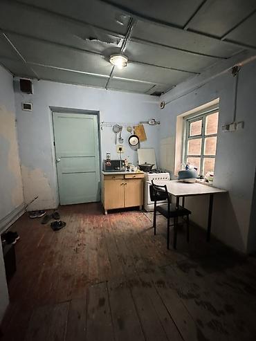 Продажа барачных домов: Срочно уй сатылат барачный 3 комнат Жери 2 соток Район Пишпек ул — 8