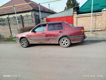 Volkswagen: Volkswagen Vento: 1994 г., 1.8 л, Бензин