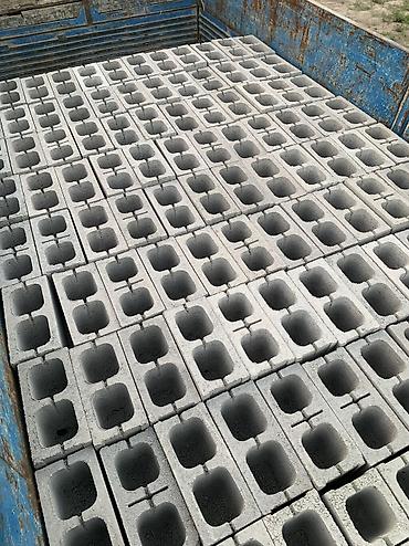 Производство пескоблоков: Продаётся готовый комплект для бизнеса — станок по производству — 10