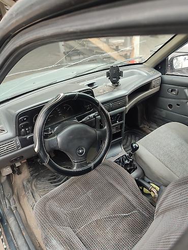 багаж некся: Daewoo Nexia: 2004 г., Механика, Седан — 2