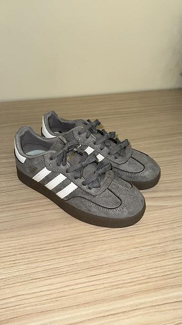 krosovkalar: Məhsul: Adidas Samba Grey (suede üstlük) - Rəng: Tünd boz üstlük, ağ — 3