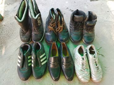 Ботинки: Мужская подростковая обувь, в хорошем состоянии. размеры 37-38-39