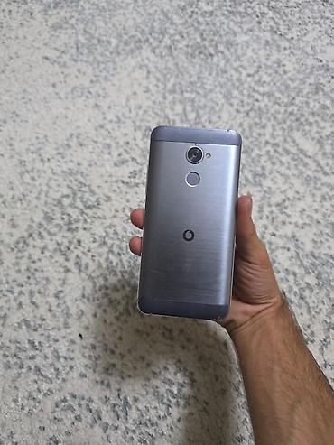 telefon akse: Vodafone markalı Android smartfon
qeydiyyatsiz
- Rəng: boz/metallik — 1