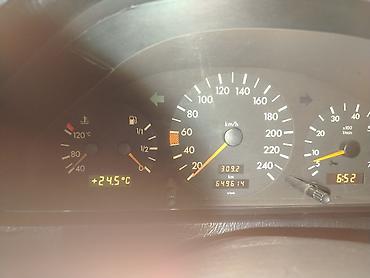 Mercedes-Benz: Mercedes-Benz C-Class: 1.8 l | 1995 il Sedan — 11