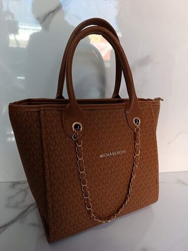 Torbe: Torbe 
Velike cena 4100din, manje po 3000din — 17