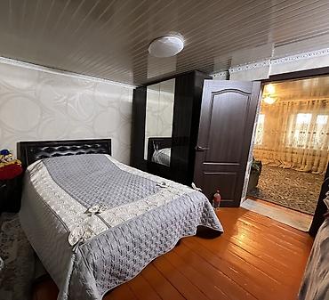 Продажа полдома: Продаю Дом Адрес: Сокулуксий район село Чат-Кель В общим иметься 16 — 11