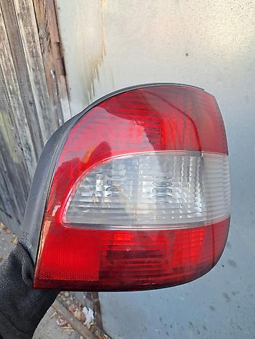 Stop svetla: Desno Stop Svetlo RENAULT Reno Scenic 1 - Facelift Polovno stop — 1