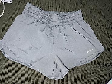 tech fleece sorc: NIKE One Women's Dri-FIT Mid-Rise 3" Brief-Lined Shorts vel. S, M NOVO — 4