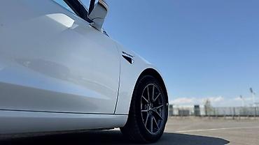 Tesla: Tesla Model 3: 2020 г., 5.5 л, Электромобиль, Седан — 15