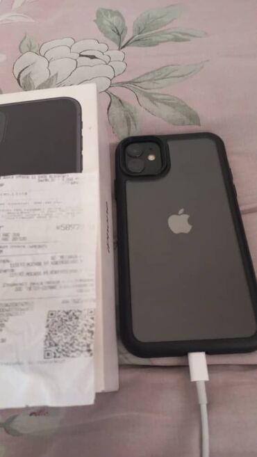 Apple iPhone: IPhone 11, Б/у, 128 ГБ, Черный, В рассрочку, 85 %