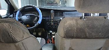 Opel: Opel Vectra: 2001 г., 1.8 л, Механика, Бензин, Универсал — 6