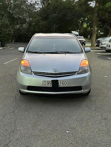 Toyota: Salam tecili satilir etrafli melumat ucun zeng edin — 3