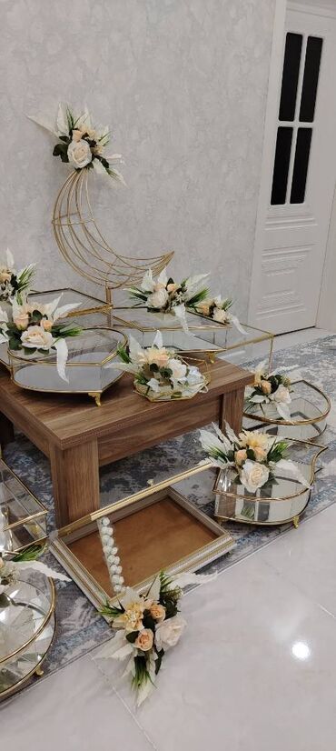 Xonçalar: Salam xonça yeni alınıb 1 dəfə istifadə olunub. Ehtiyac yoxdur — 15