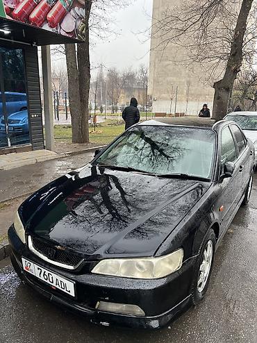 Honda Accord: 2000 г., 2 л, Автомат, Бензин, Седан at lalafo.kg Honda Accord: 2000 г., 2 л, Автомат, Бензин, Седан